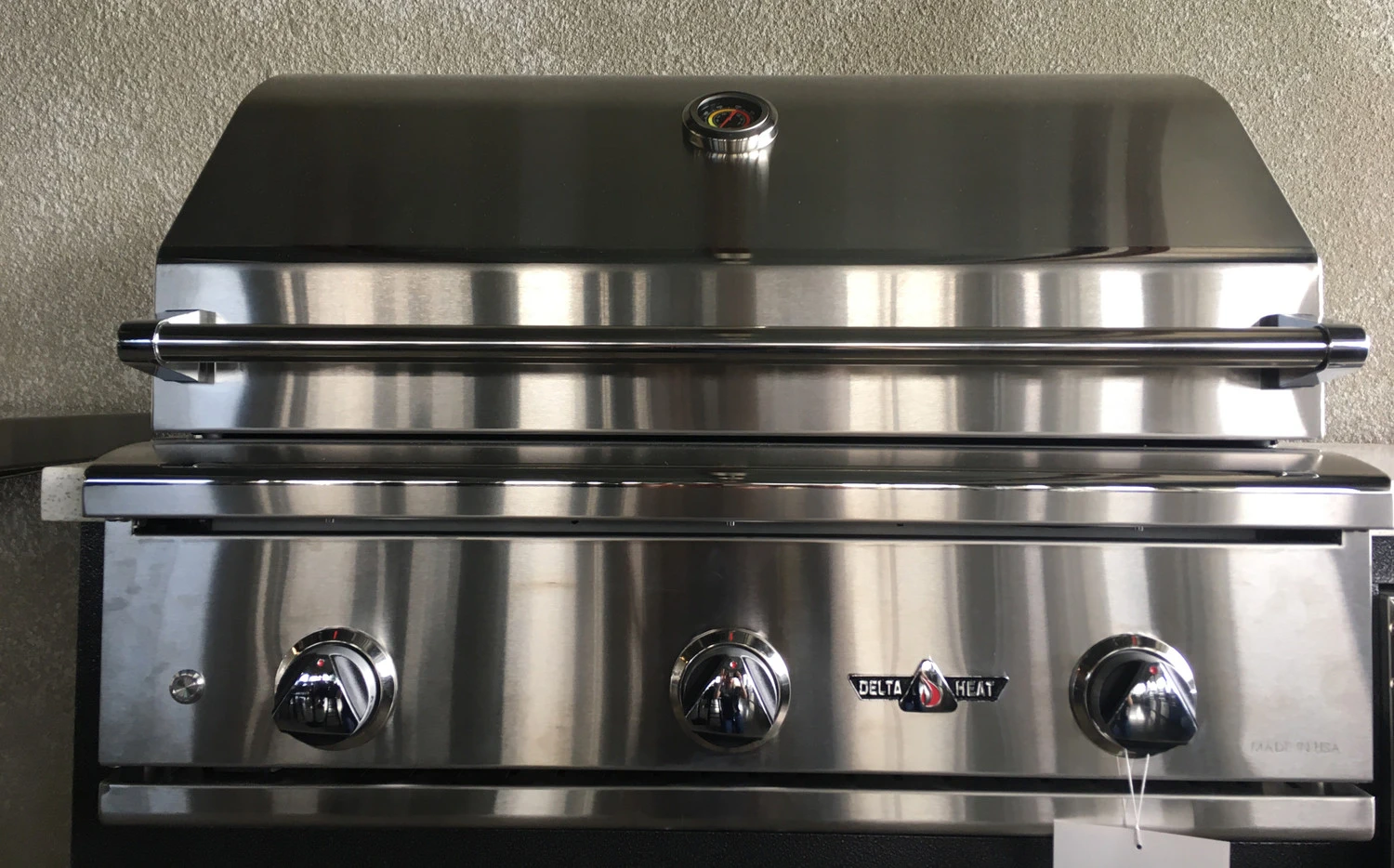 Delta Heat 32" Built-in Grill, No Rotisserie - DHBQ32G 1 Delta Heat 32" Built-in Grill, No Rotisserie - DHBQ32G